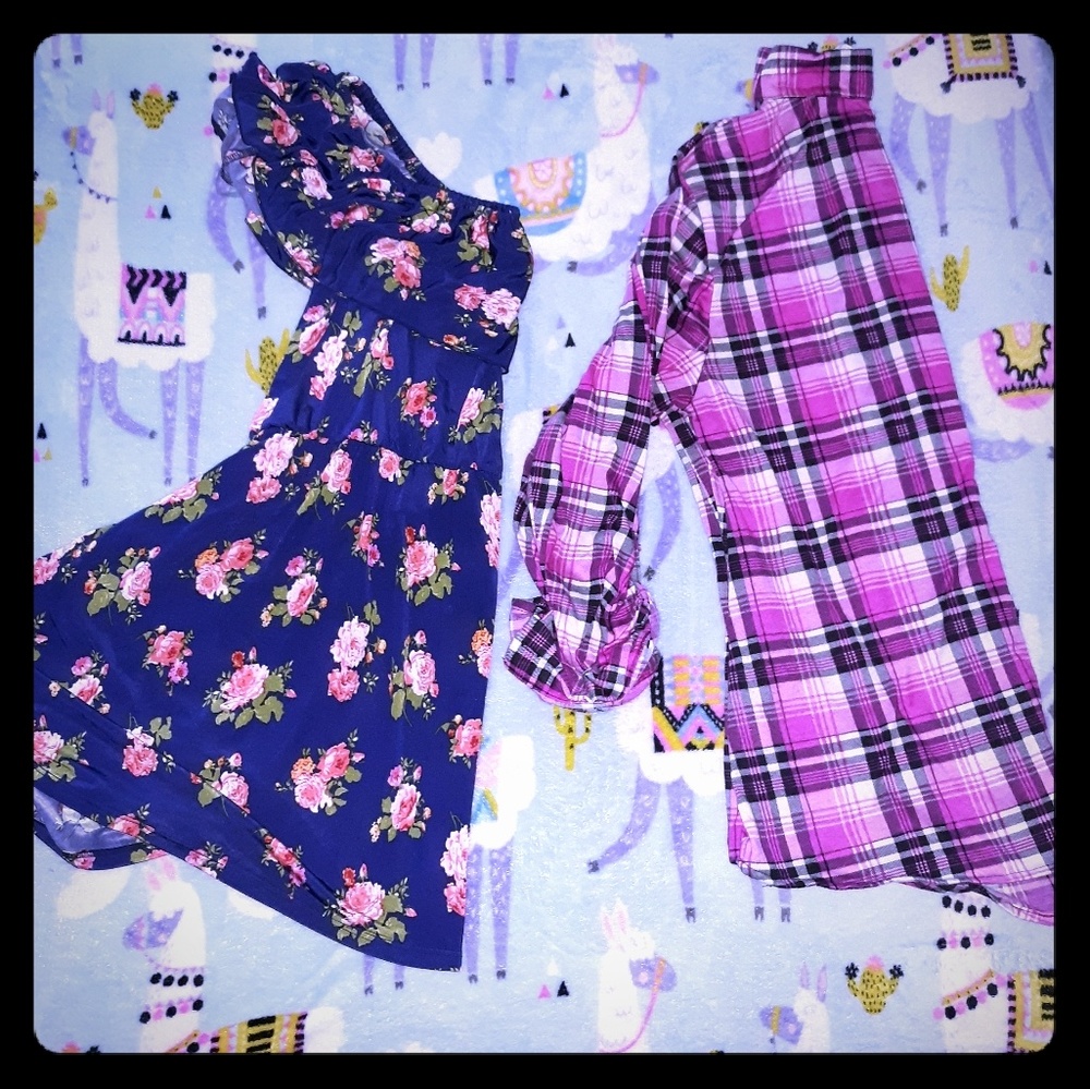 Two Maternity tops.. BUNDLE AND SAVE